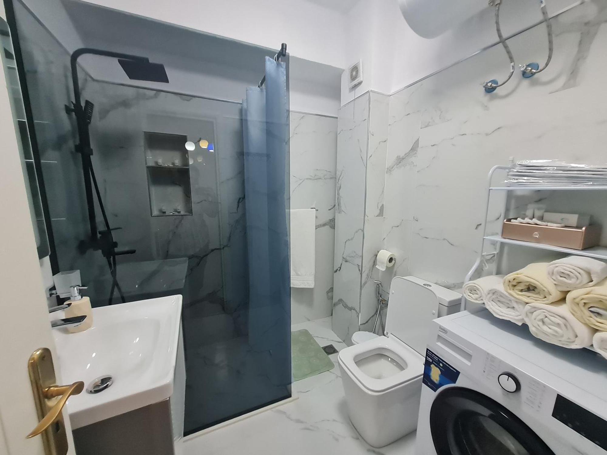 Sara-El Seaside Apartment Дуррес Екстер'єр фото